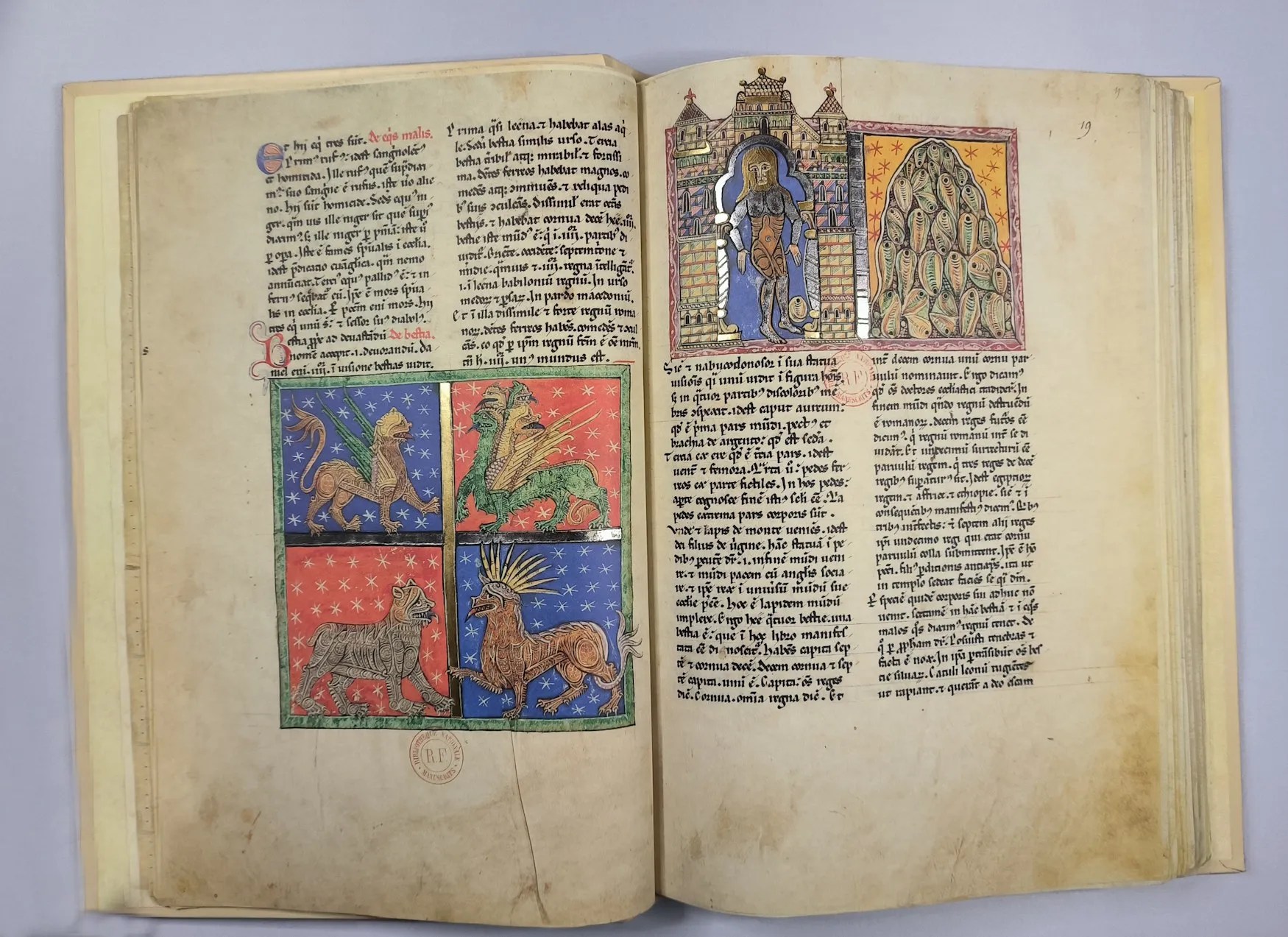 Imagen del facsímil del Beato del Monasterio de San Andrés de Arroyo: "Las cuatro bestias de Daniel" y "La estatua con cabeza de oro", Editorial Moleiro