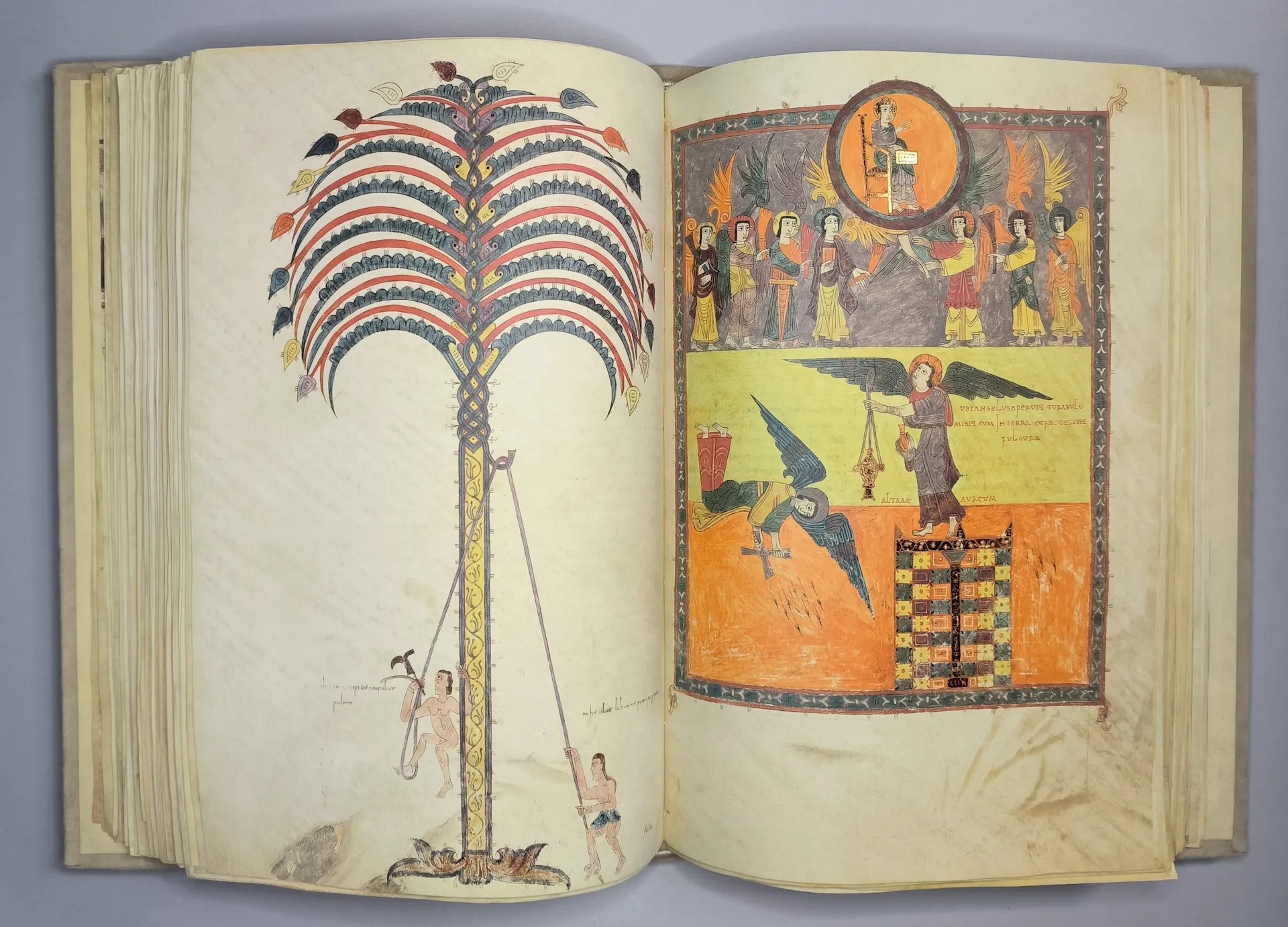 Imagen del facsímil del Beato de Girona: "La metáfora de la palmera" y "La aparición de los siete ángeles con trompeta", Editorial Moleiro