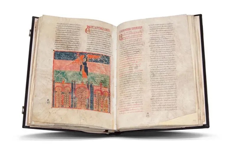 Imagen del uno de los ángeles de las trompetas del facsímil del Beato de Tábara