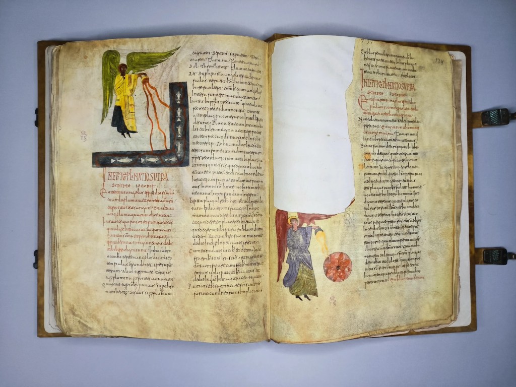 Beato Emilianense de la Biblioteca Nacional: "El tercer ángel derrama su copa en los ríos y fuentes" y "El cuarto ángel derrama su copa sobre el sol", Editorial Siloé