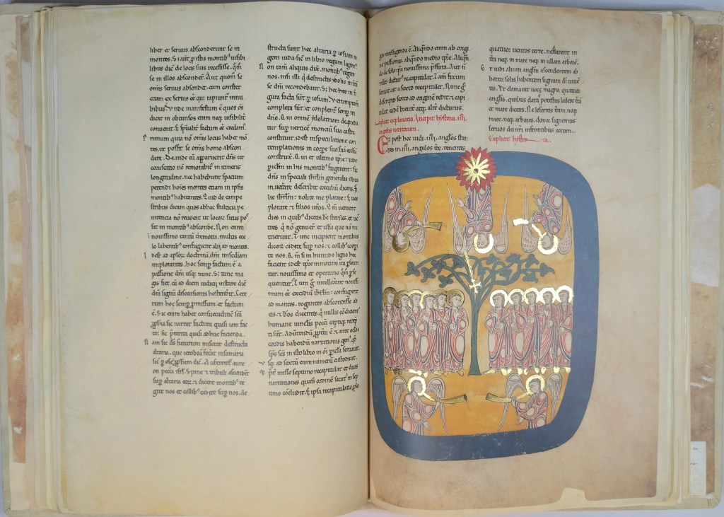 Imagen del facsímil del Beato del Monasterio de San Pedro de Cardeña: "Los cuatro ángeles deteniendo los cuatro vientos", Editorial Moleiro