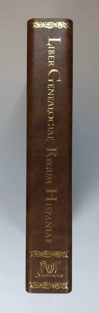 Lomo de la Caja del facsímil del Libro de la Genealogía de los Reyes de España de Alfonso de Cartagena, Editorial Scriptorium