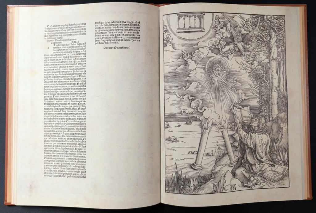 Imagen del facsímil del Apocalipsis de Alberto Durero: Estampa 9, San Juan devorando el libro que el ángel le presenta, Editorial cARTEm