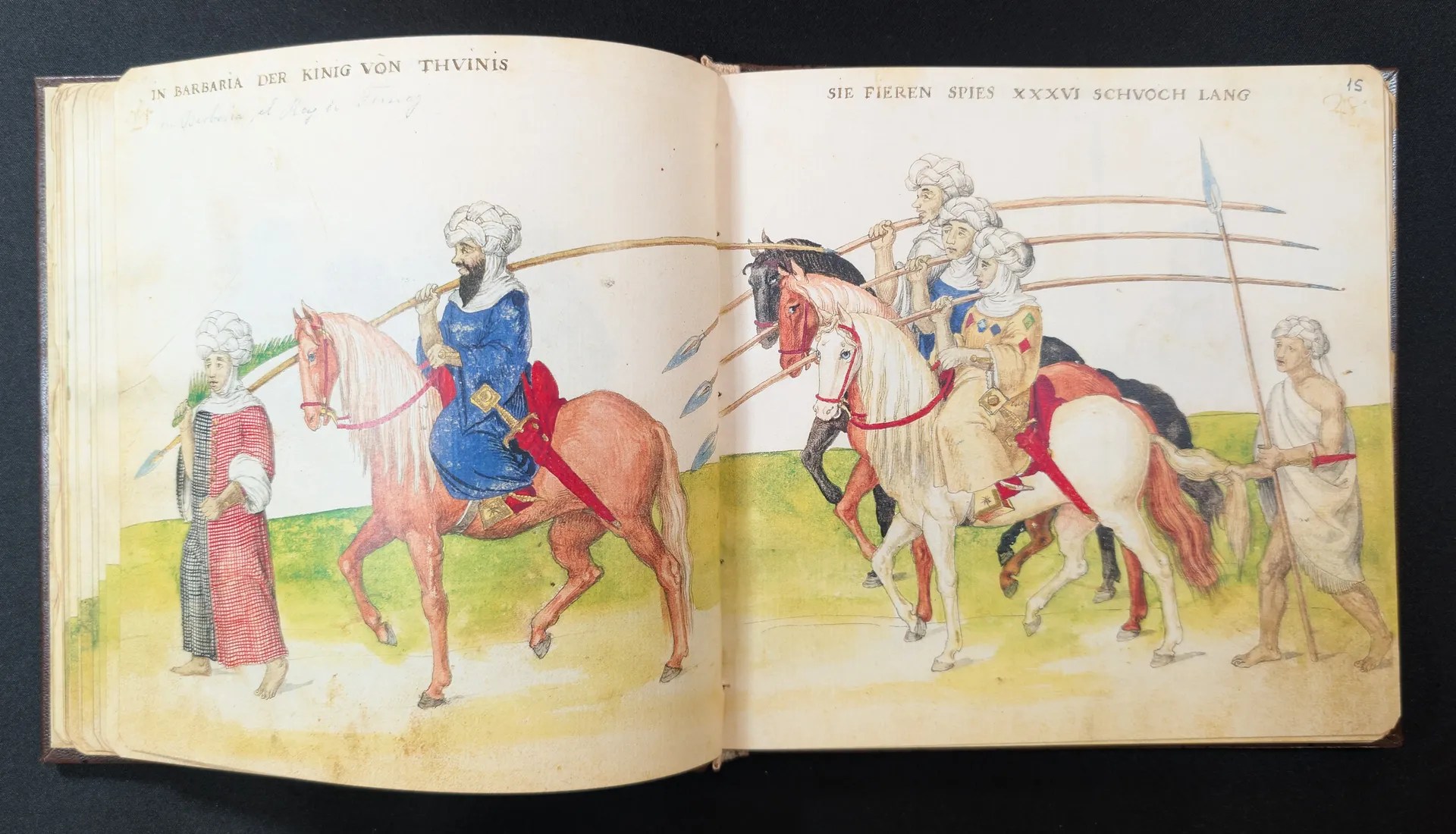 Imagen del facsímil del Códice de Trajes: Folios 14v-15r, séquito del rey de Túnez, Editorial PIAF