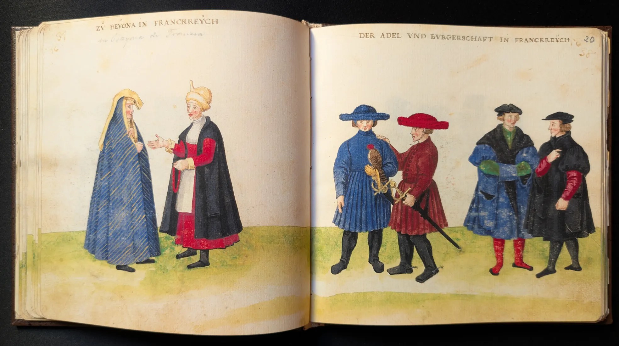 Imagen del facsímil del Códice de Trajes: Folios 19v-20r, Hombres y mujeres de Francia, Editorial PIAF