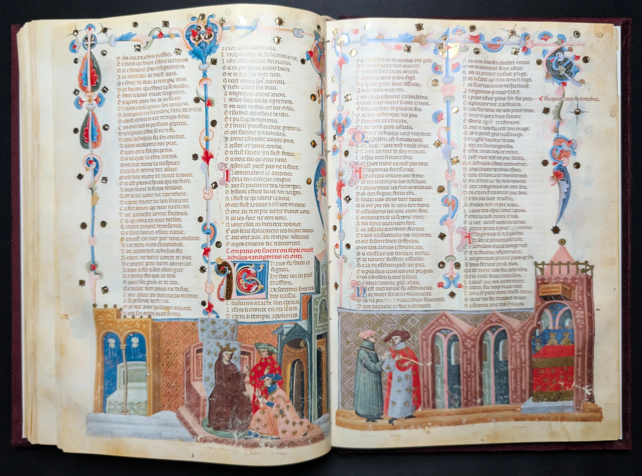 Códice de la Guerra de Troya, Editorial AyN, folio 120v Hécuba y Paris reciben la respuesta que trae el mensajero, 121r Aquiles y Antíloco llegando al templo de Apolo