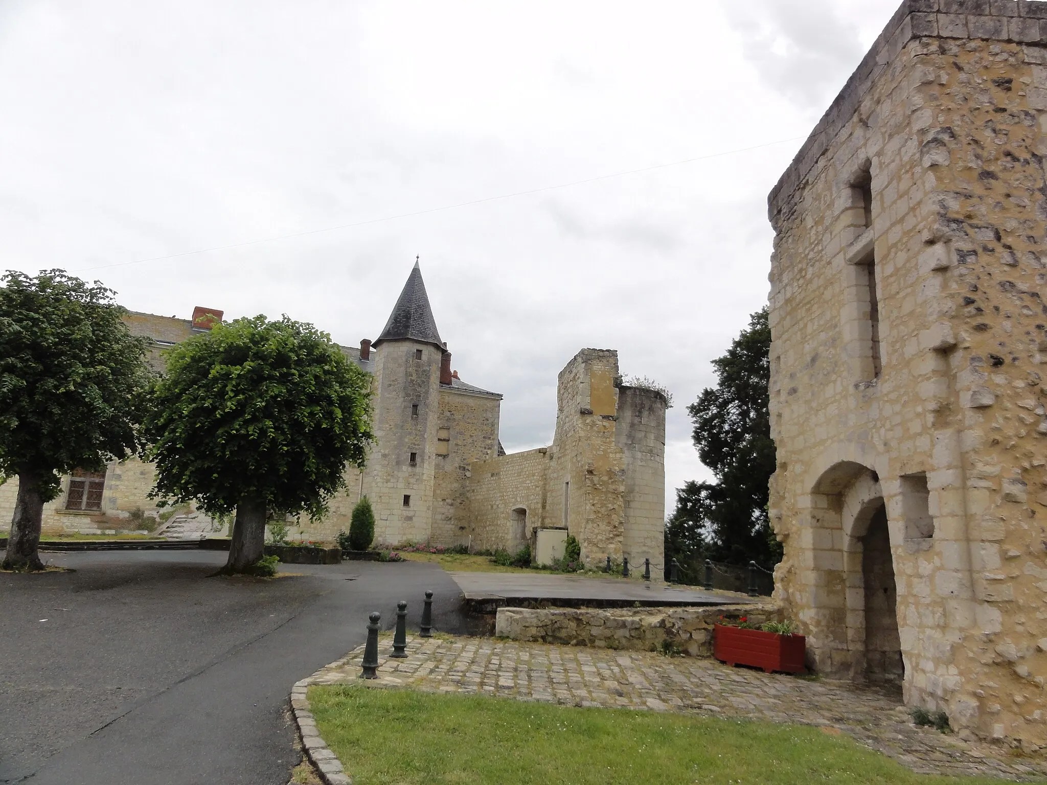 Castillo de la localidad de Sainte Maure de Touraine, Francia