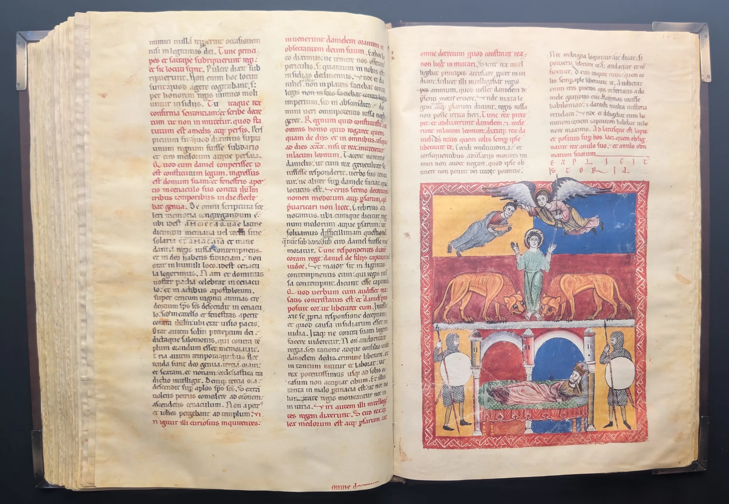 Folio 162 – Daniel en el Foso de los Leones